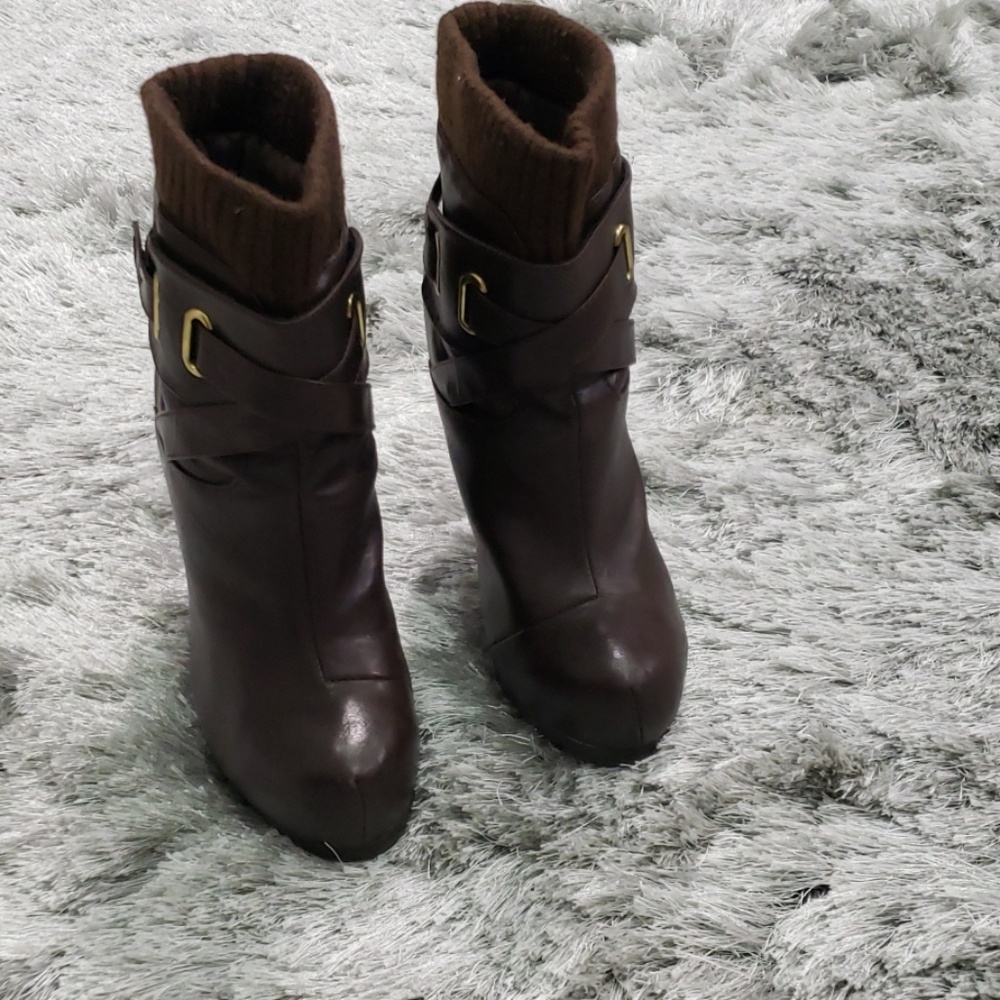 Woman boots